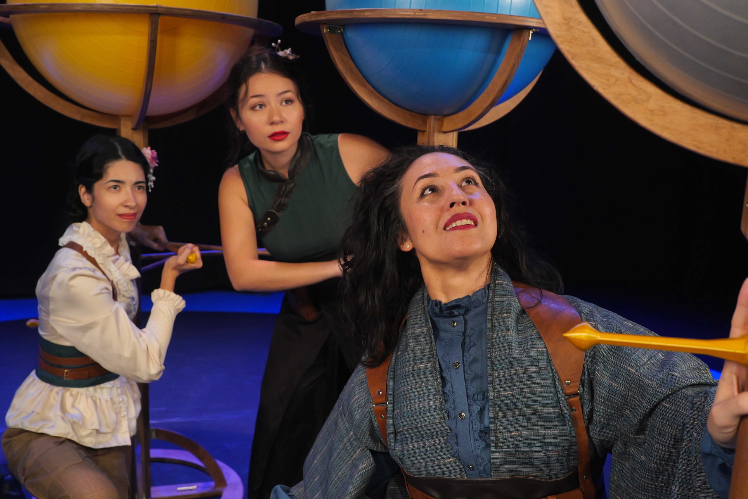 SUN and MOON. In the Tellurion websize